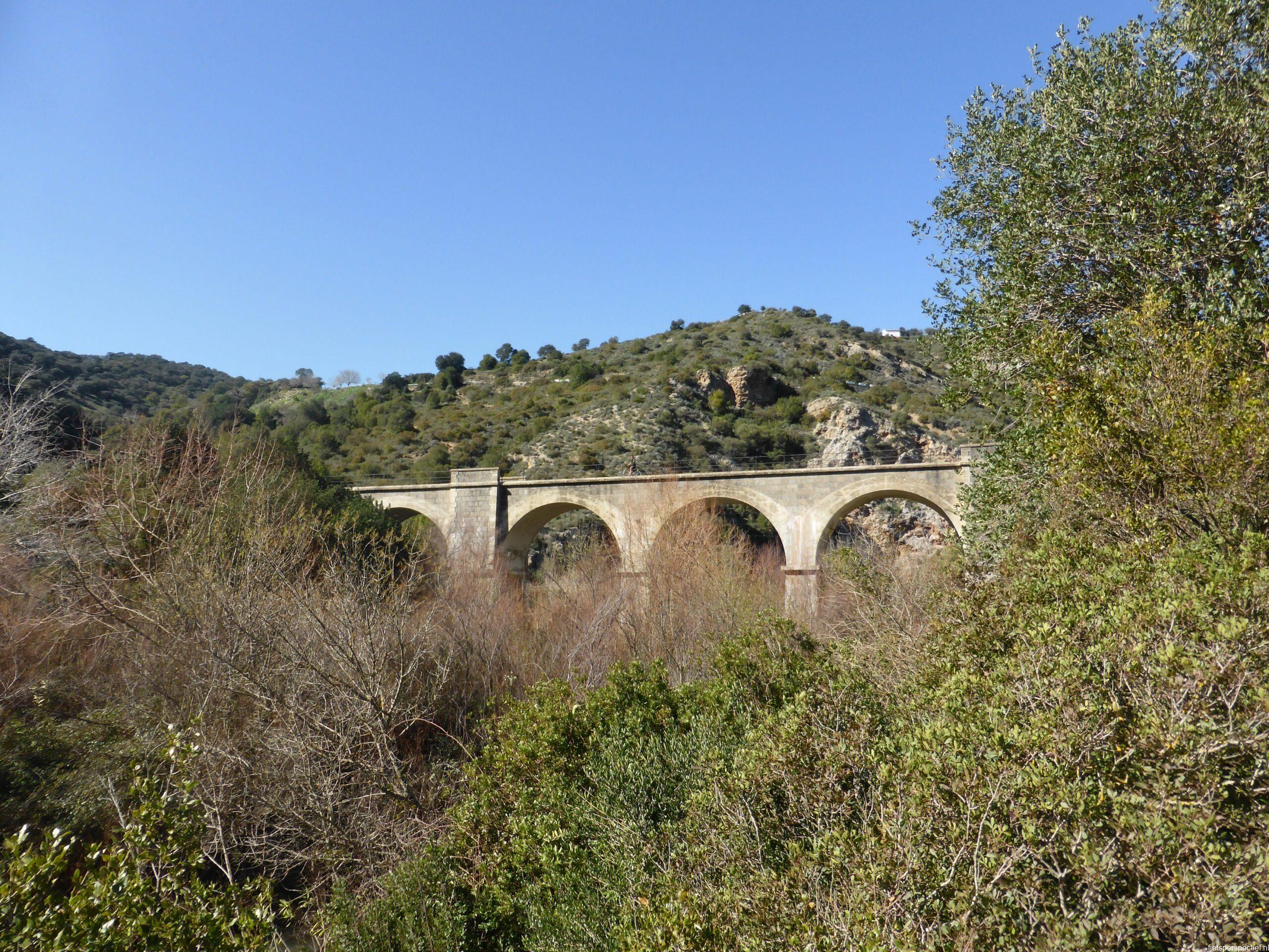 via-verde-de-la-sierra-viaduct-coripe