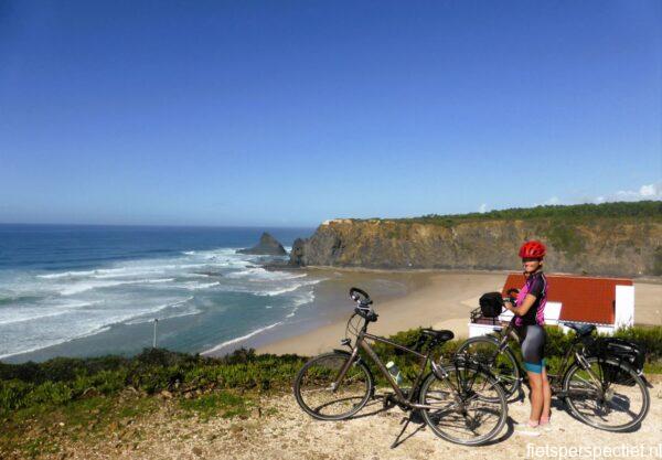 Fietsen Zambujeira do Mar Odeceixe kustdorp