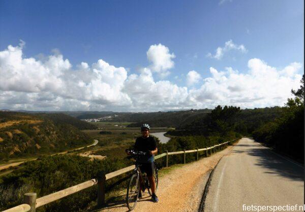Fietsen Zambujeira do Mar Odeceixe klimmen