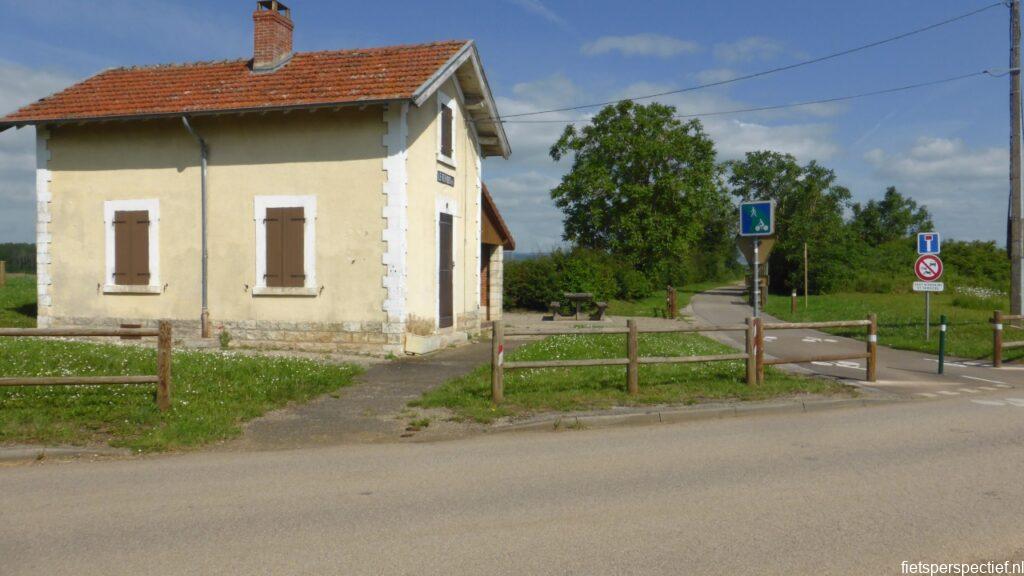 fietsen bourgogne voie verte