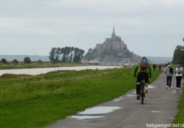 fietsen naar Mont Saint Michel